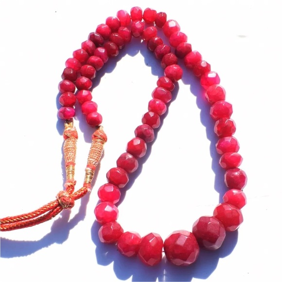 455 carats of faceted earth mined natural Ruby - Picture 2 of 4